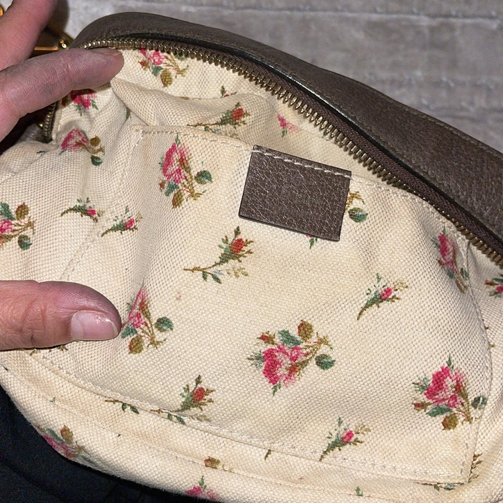 ❤️SOLD❤️Gucci neo vintage camera bag preloved great condition comes with strap - Picture 10 of 13